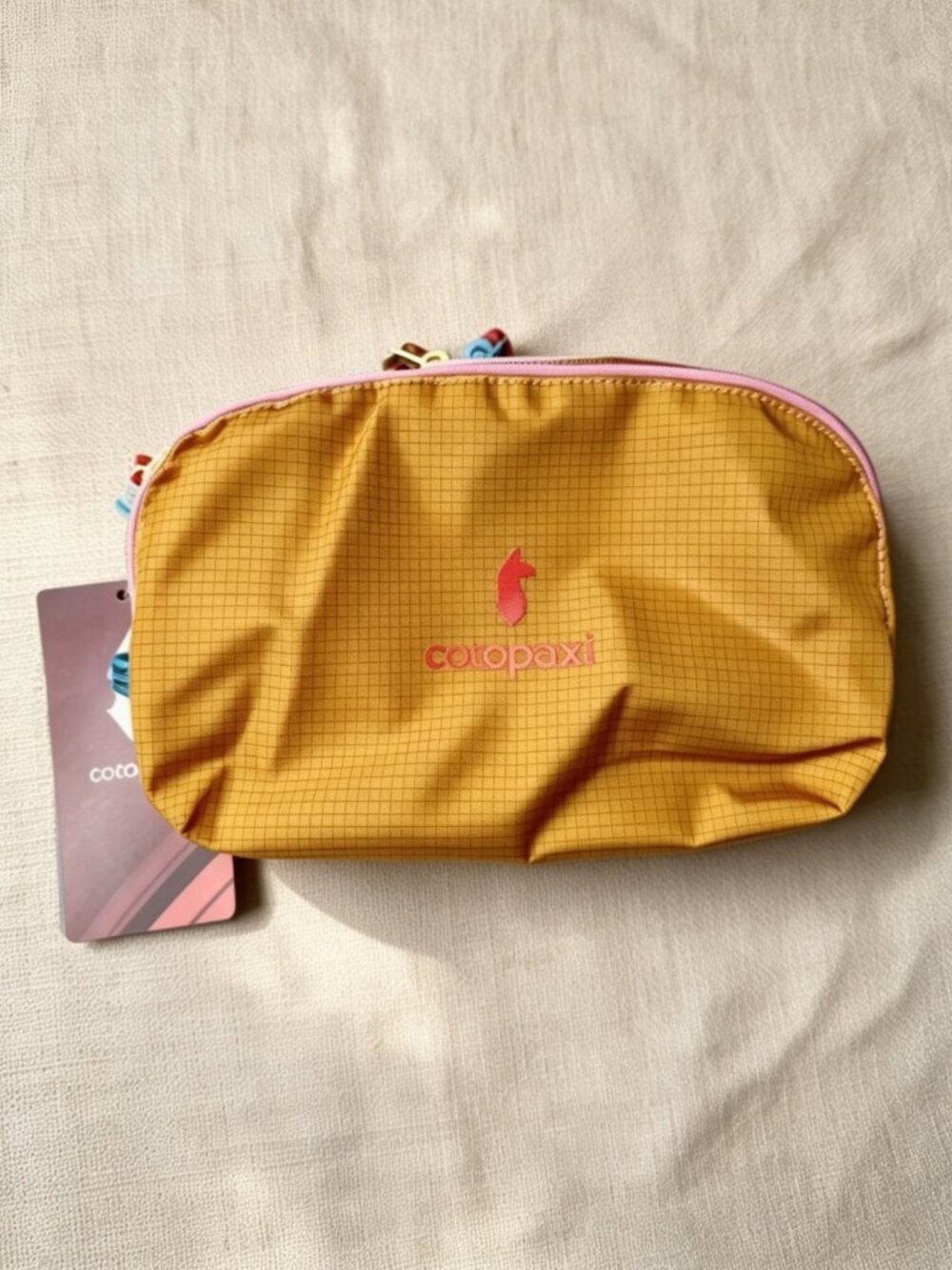 Cotopaxi Travel Toiletry Bag Multicolor Cosmetic Pouch Zippered Organizer